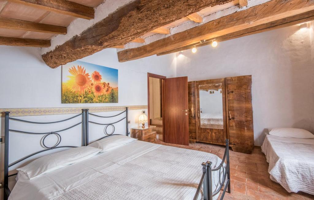 Agriturismo Biofattoria L'Upupa Montalcino Luaran gambar
